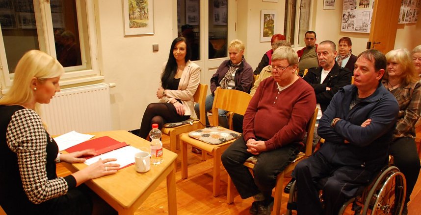 Spannend und ebenso humorvoll war der Vortrag von Nicky A. Ernst in der historischen Druckerei in Hettstedt.