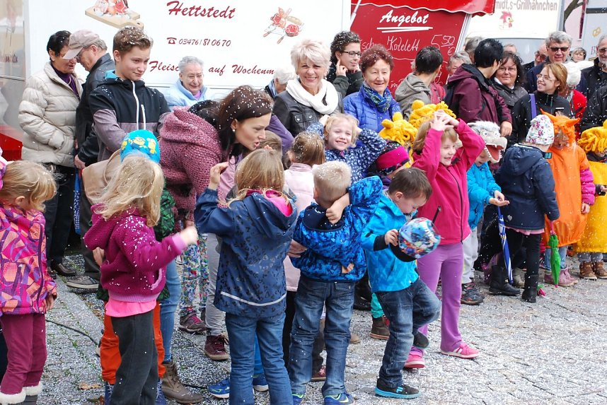 Fast geschafft. War doch gar nicht so schlimm, dieser wei&szlig;e Konfettiregen. 