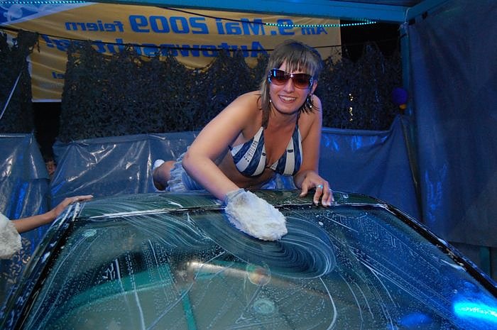 Sexy Autow&auml;sche Party 