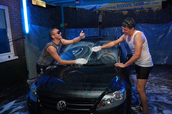 Sexy Autow&auml;sche Party 