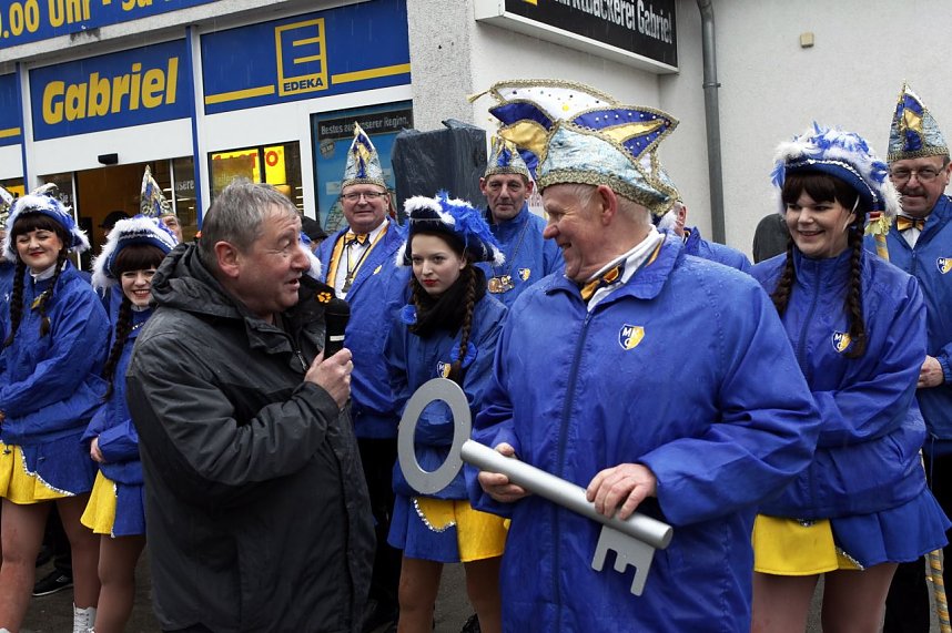 Der Schl&uuml;ssel geht wieder dorthin zur&uuml;ck, woher er am 11.11.15 um 11.11 Uhr kam: zum Mansfelder Rathaus.