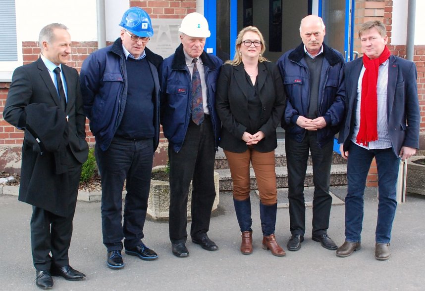 Gruppenbild mit Dame: Mark Lange, Hans-J&uuml;rgen Weber, G&uuml;nter Stieberitz, Katrin Budde, Hans-Otto Rothe und Norbert Born.