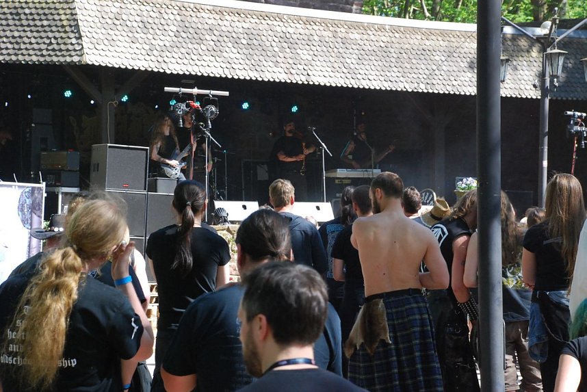 Bornstedt bietet viel Gutes: Super Musik, Service und herrliches Wetter.