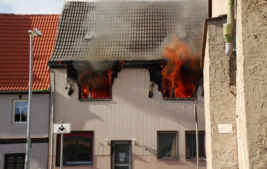 Kurz vor Eintreffen der Feuerwehren.