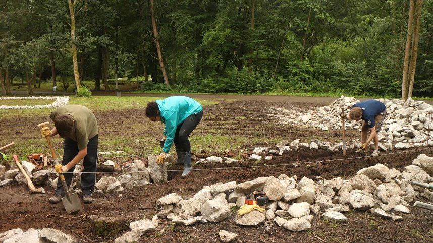 Geschichte sichtbar machen - International Summer Camp an der Gedenkst&auml;tte Mittelbau Dora