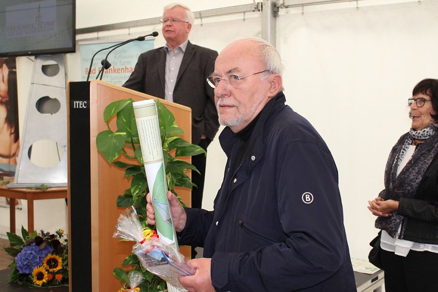 Mit Festakt schiefer Turm als gerettet gefeiert