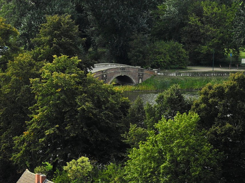 Kirche im W&ouml;rlitzer Park