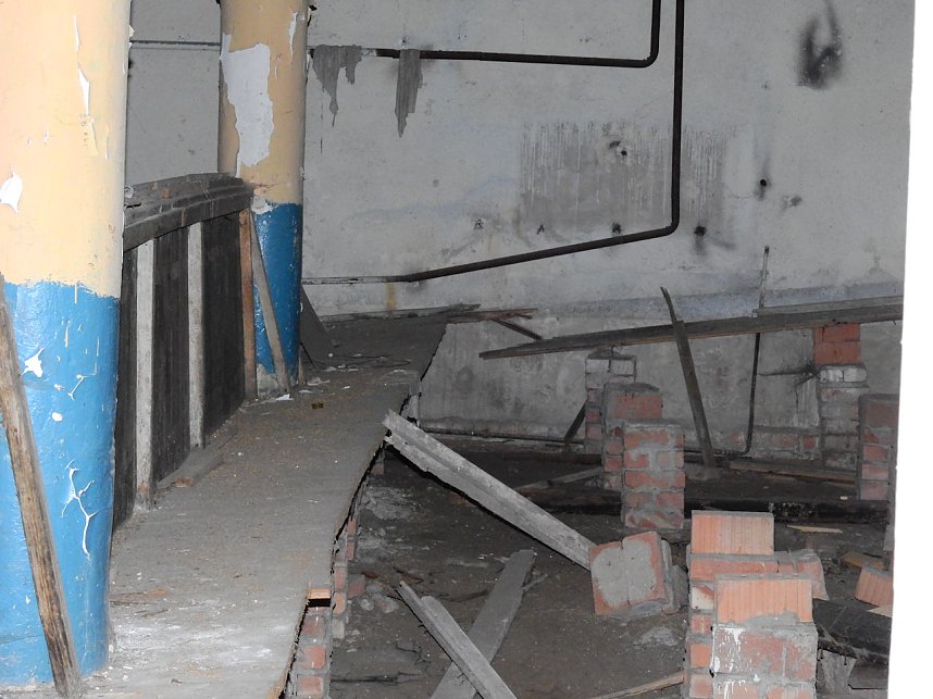 Unwirkliche Orte: Munitionsfabrik Kapen