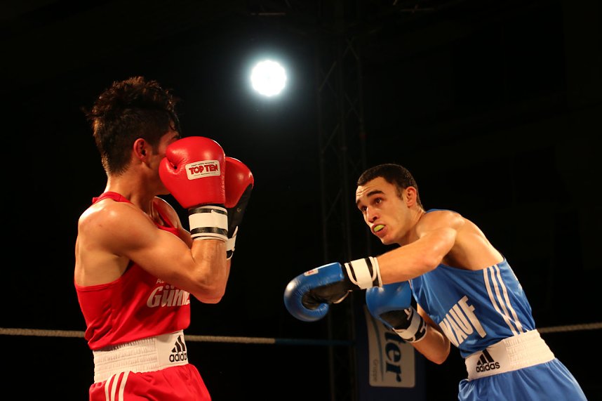 Grandiose Boxnacht in Nordhausen