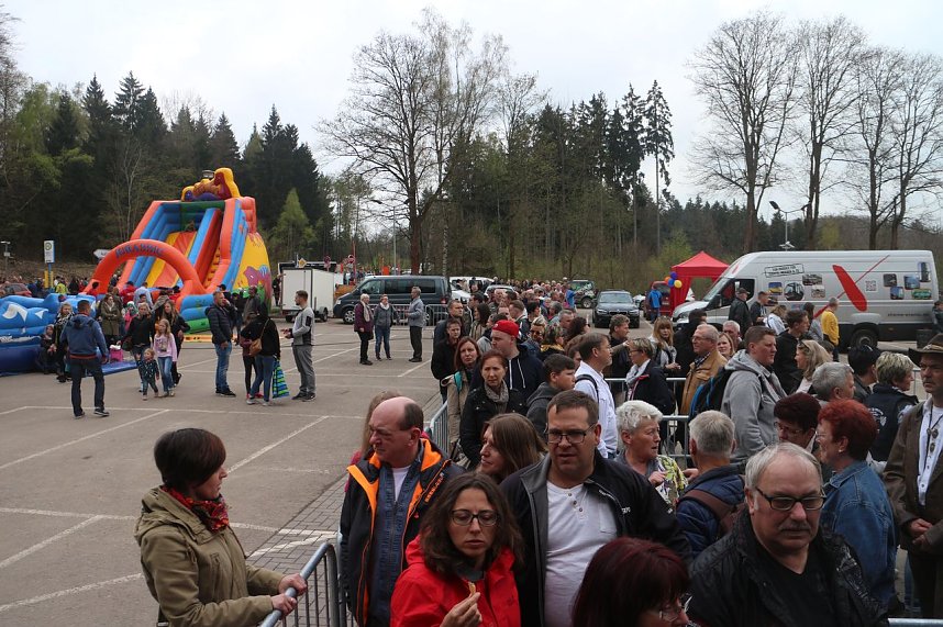 Titan RT - die l&auml;ngste Fu&szlig;g&auml;ngerh&auml;ngebr&uuml;cke der Welt wurde heute im Harz er&ouml;ffnet