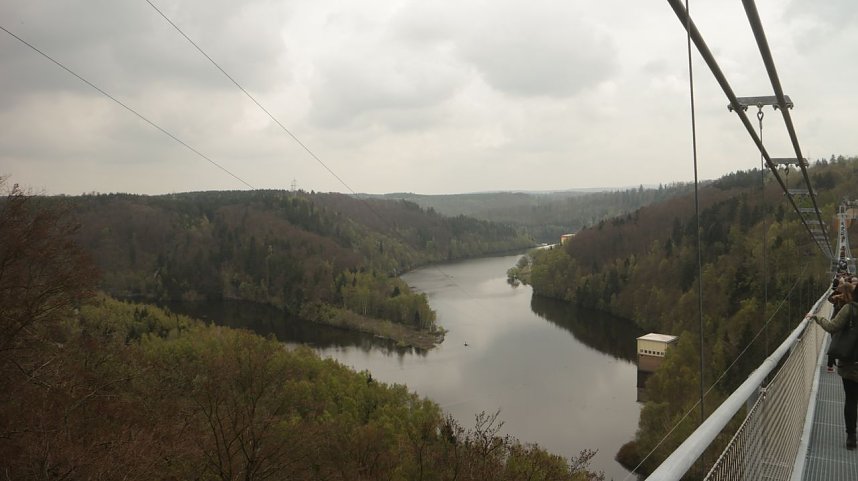 Titan RT - die l&auml;ngste Fu&szlig;g&auml;ngerh&auml;ngebr&uuml;cke der Welt wurde heute im Harz er&ouml;ffnet