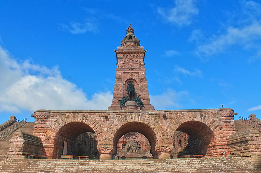 Einweihung der neuen B&uuml;hne am Kyffh&auml;user