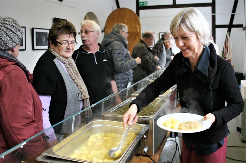 10. Schlachtefestessen auf dem R&ouml;hrigschacht