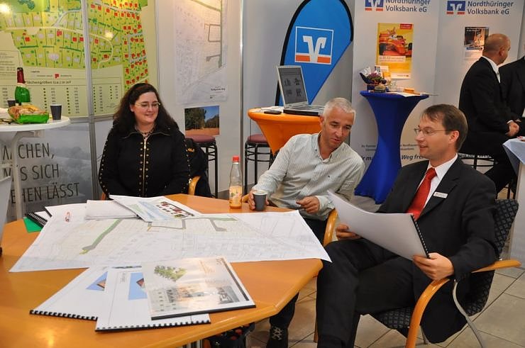 Messe im Autohaus Peter