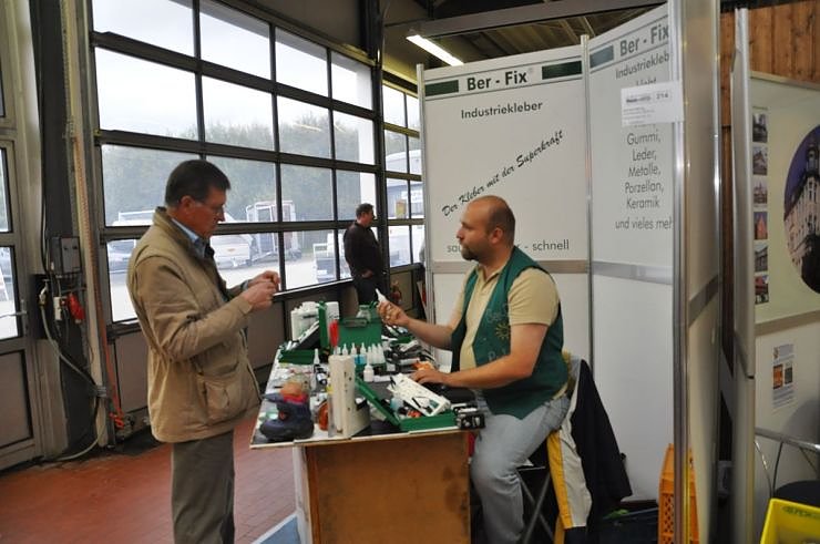 Messe im Autohaus Peter