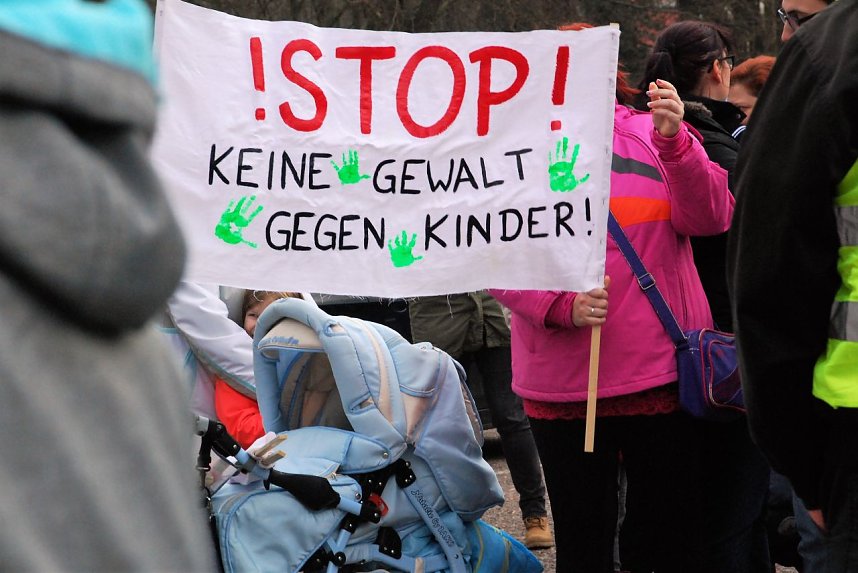 Transparente mit eindeutigen Forderungen