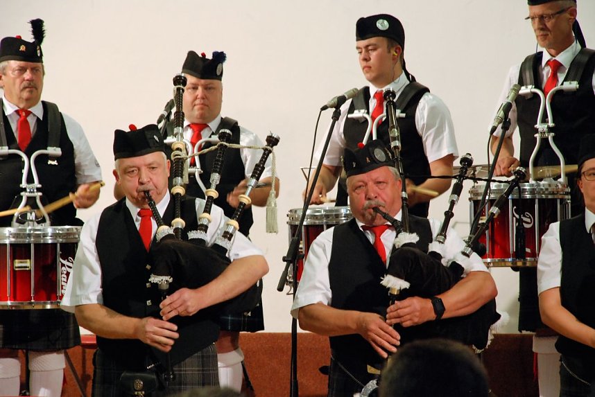 Die Barbarossa Pipes and Drums aus Sangerhausen sorgten f&uuml;r Stimmung