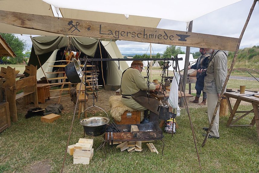 Handwerkermarkt zum Mitsommer