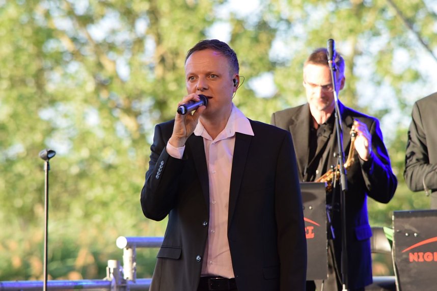 Abend voller Emotionen mit Musicalstar Thomas Borchert