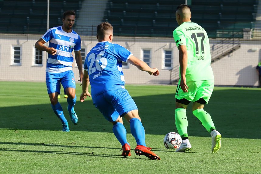 Wacker testete gegen Bundesligist in Hannover