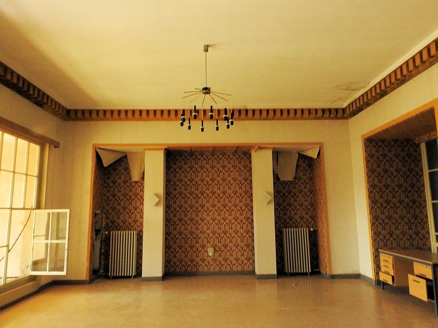 Erst Nazis, dann die SED