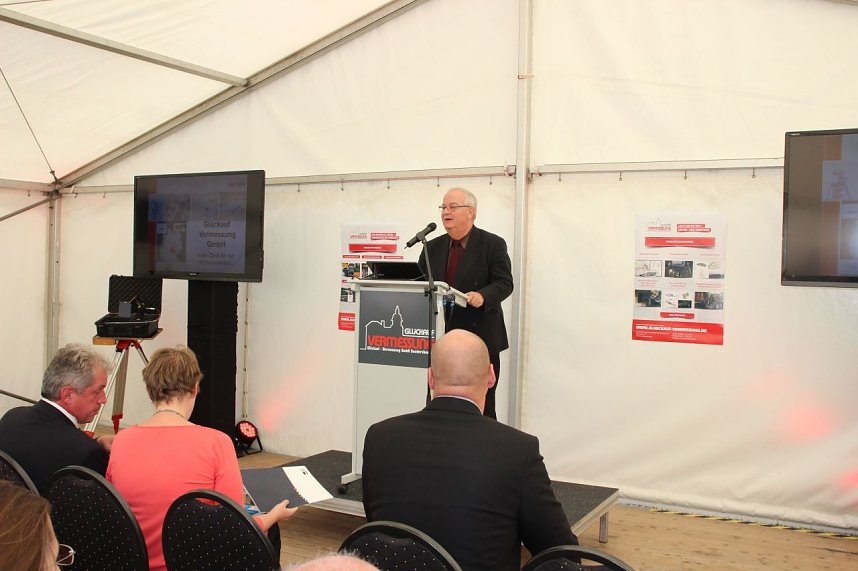 25 j&auml;hriges Betriebsjubil&auml;um bei der Vermessung