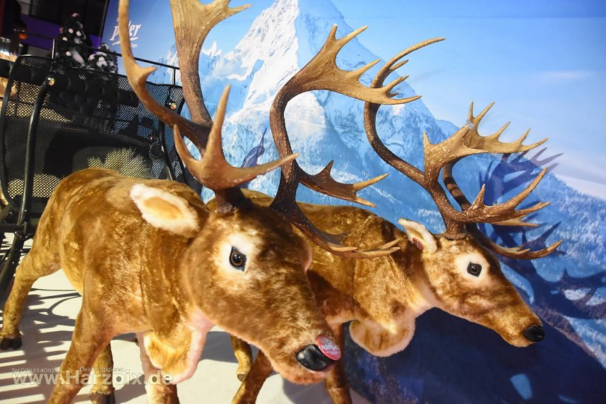 H&uuml;ttengaudi bei Autohaus Peter