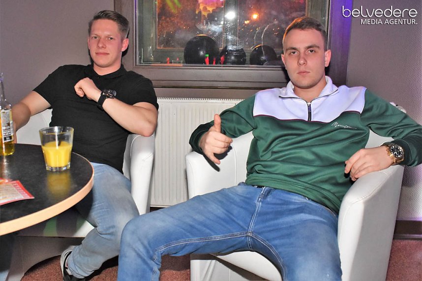 Party im Jugendclubhaus in Nordhausen - der Samstag