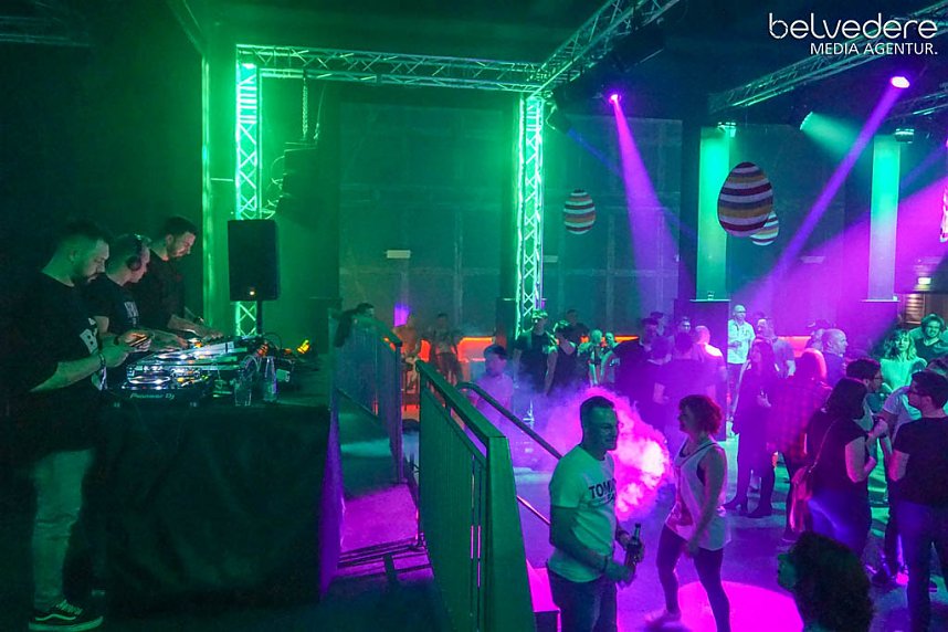 Party im Jugendclubhaus in Nordhausen - der Samstag