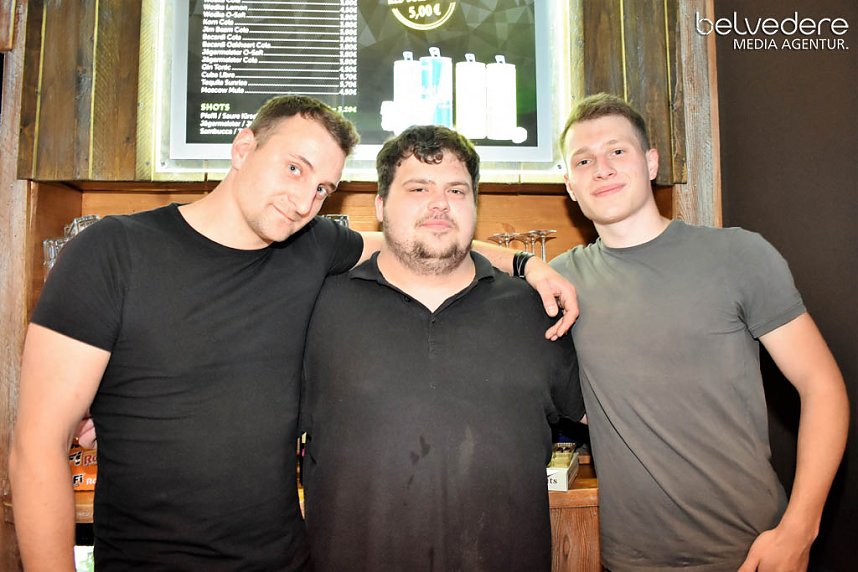 Party im Jugendclubhaus in Nordhausen - der Samstag