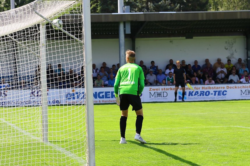 Wacker gewinnt 8:0 gegen Bischofswerda