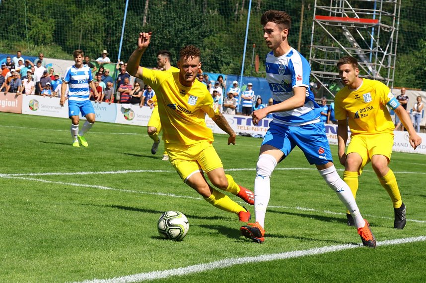 Wacker gewinnt 8:0 gegen Bischofswerda
