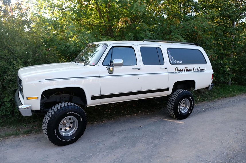 US-Cars in der Westernstadt