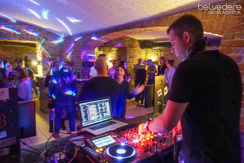 Party im Jugendclubhaus in Nordhausen - der Samstag
