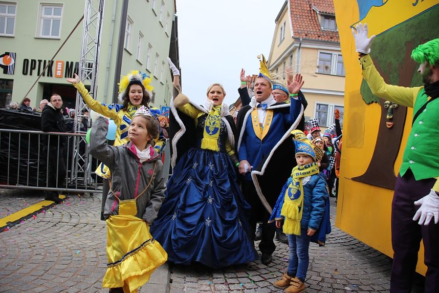 Rosenmontag auf dem Markt Sondershausen