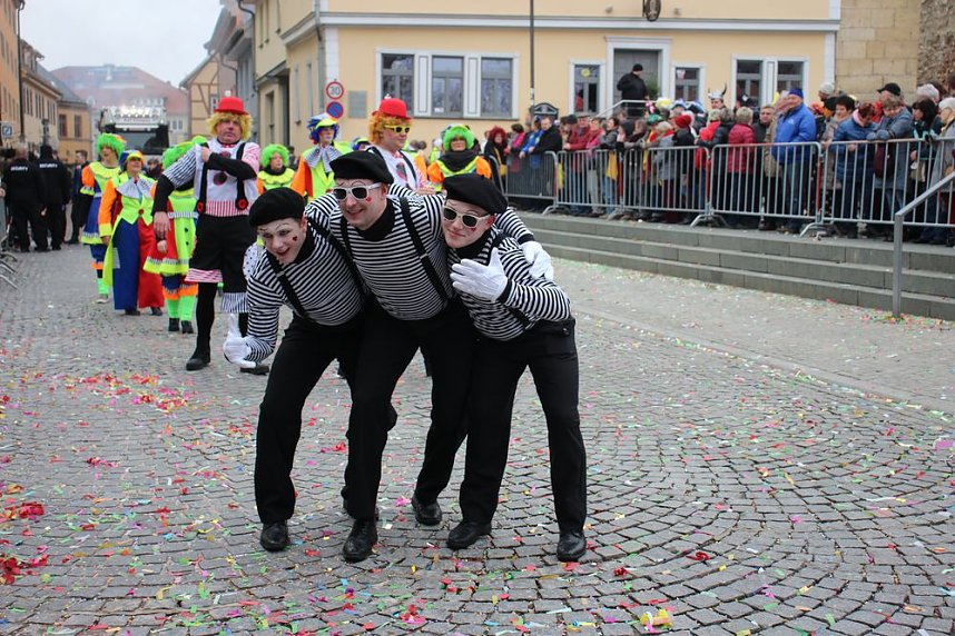 Rosenmontag auf dem Markt Sondershausen