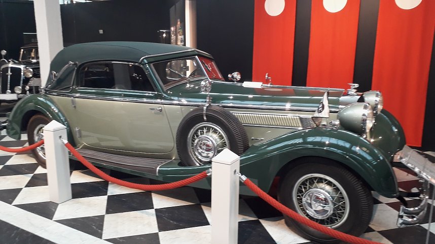 Der Ostklassiker Klub Wolkramshausen beim "Rollenden Museum" in Zwickau