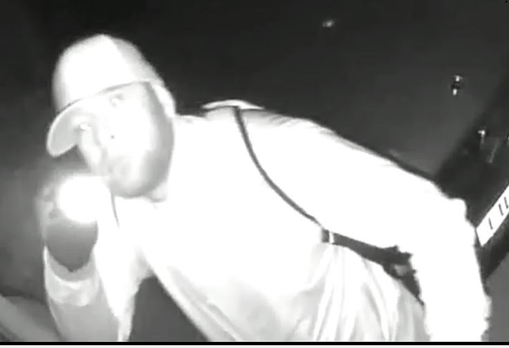 Wer kennt diese Person 