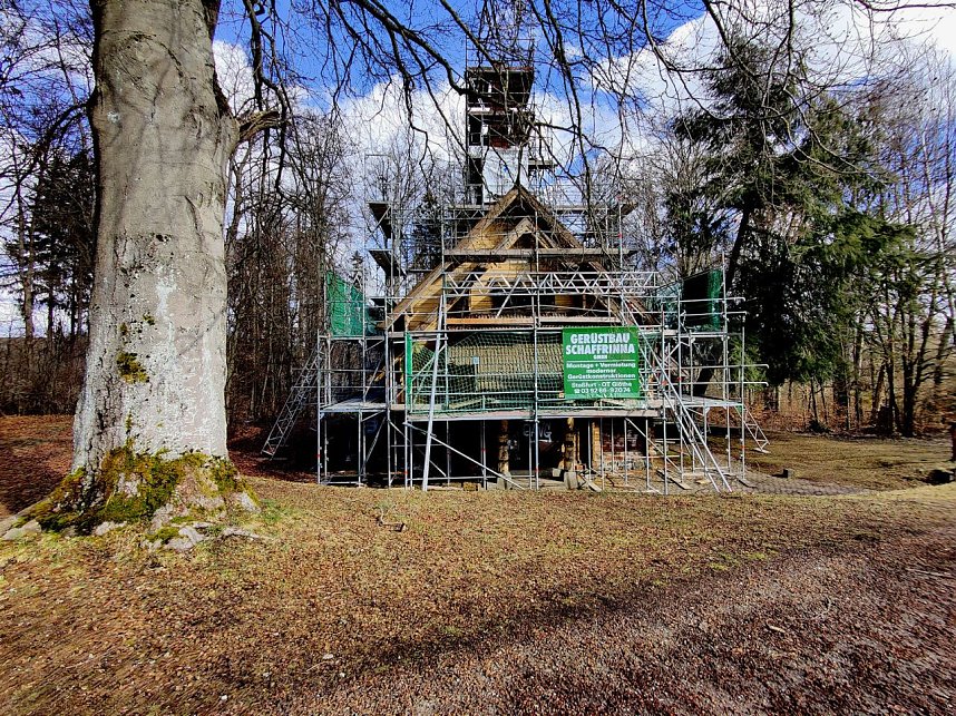 Eine Kirche zieht um