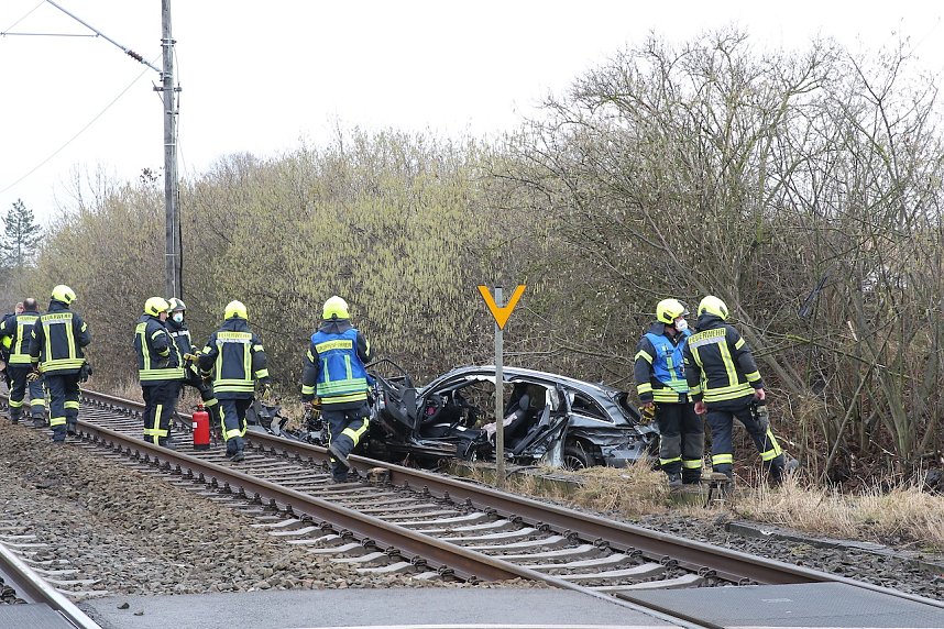 Unfall am Bahn&uuml;bergang