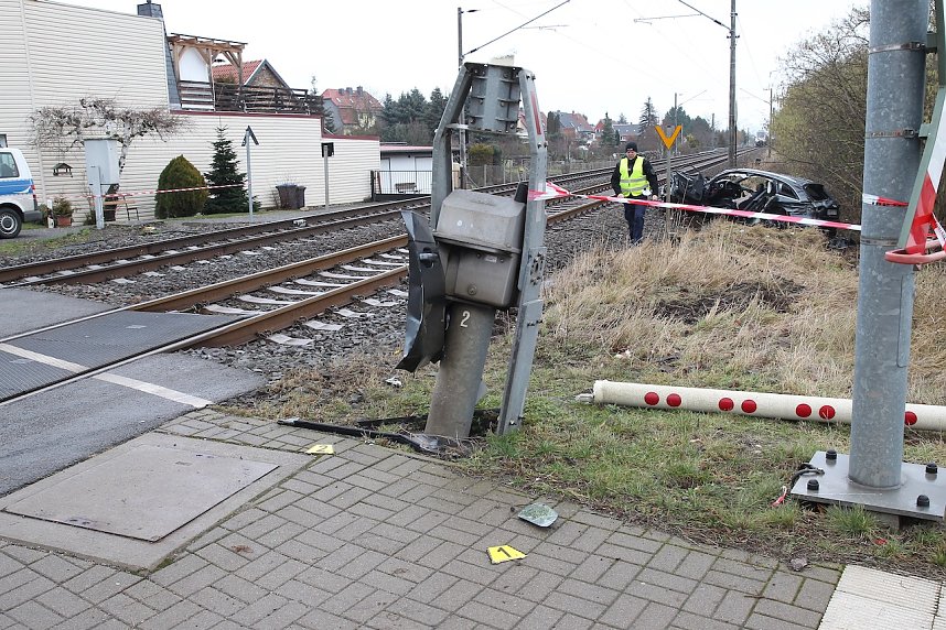 Unfall am Bahn&uuml;bergang