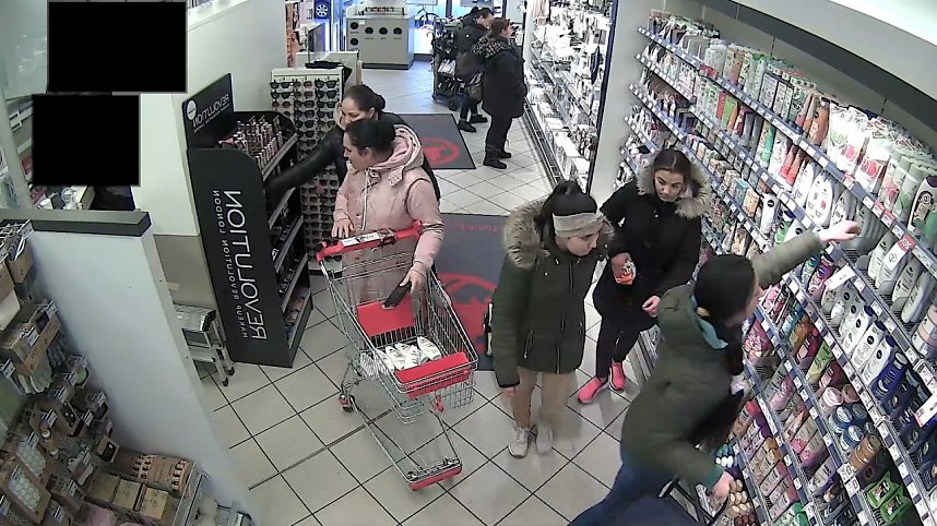 Wer erkennt diese Person 