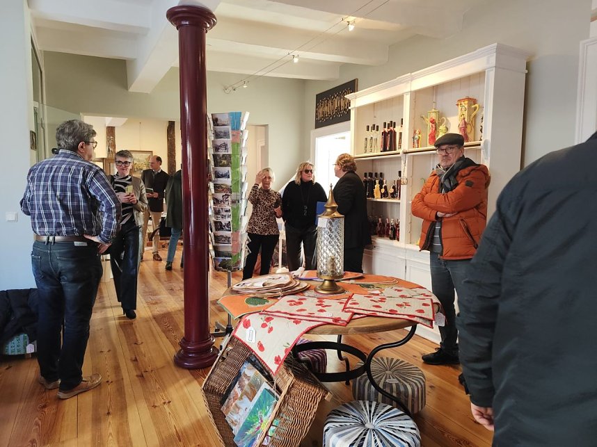 B&uuml;roer&ouml;ffnung gefeiert 