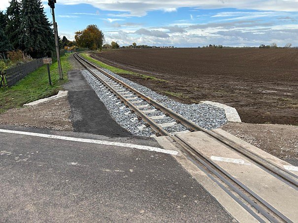 Bildergalerie der Grundhafte Instandsetzung Bahn&uuml;bergang am Gleisdreieck Siersleben