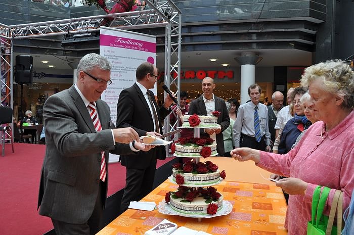 Buntes Programm zum FAMILIENTAG in der Galerie