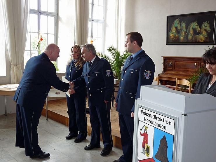 Bef&ouml;rderungen ausgesprochen